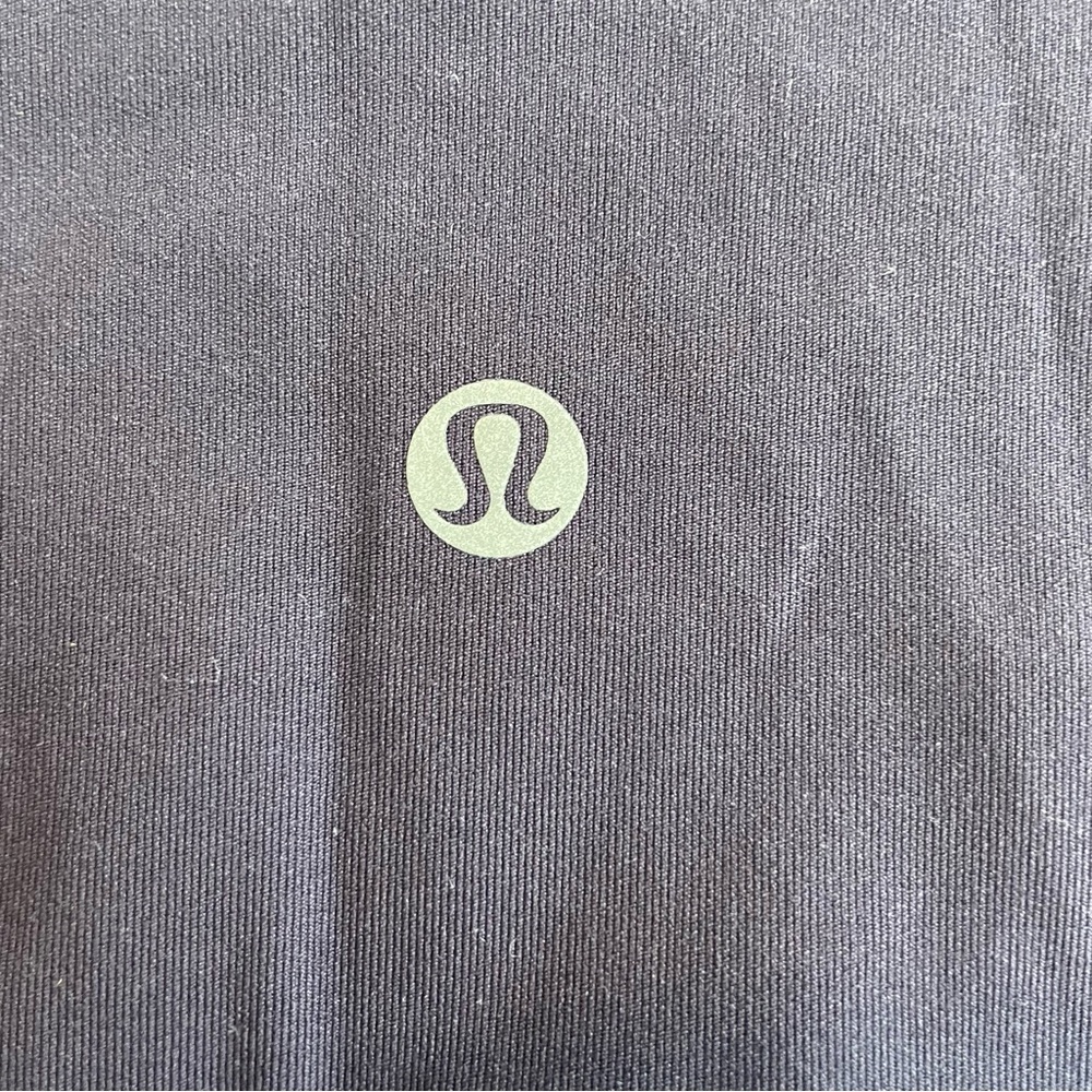 Lululemon Anew Tight
Black Size 4 - Picture 9 of 12